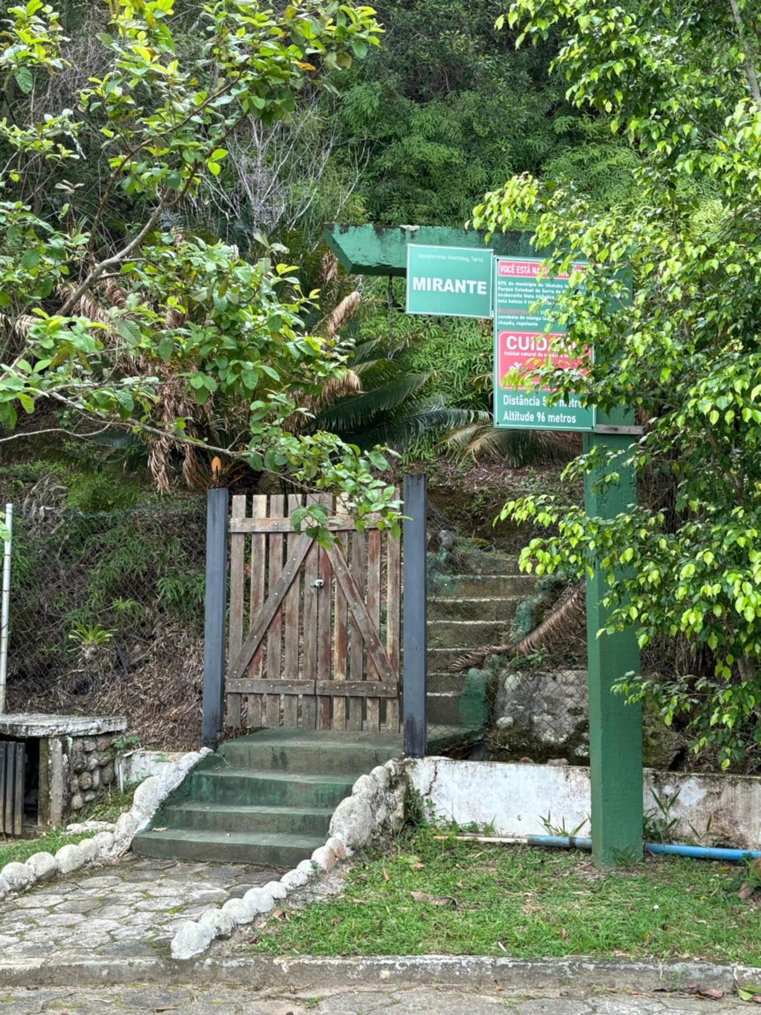 Condominio Com Muita Diversao Toninhas Убатуба Экстерьер фото